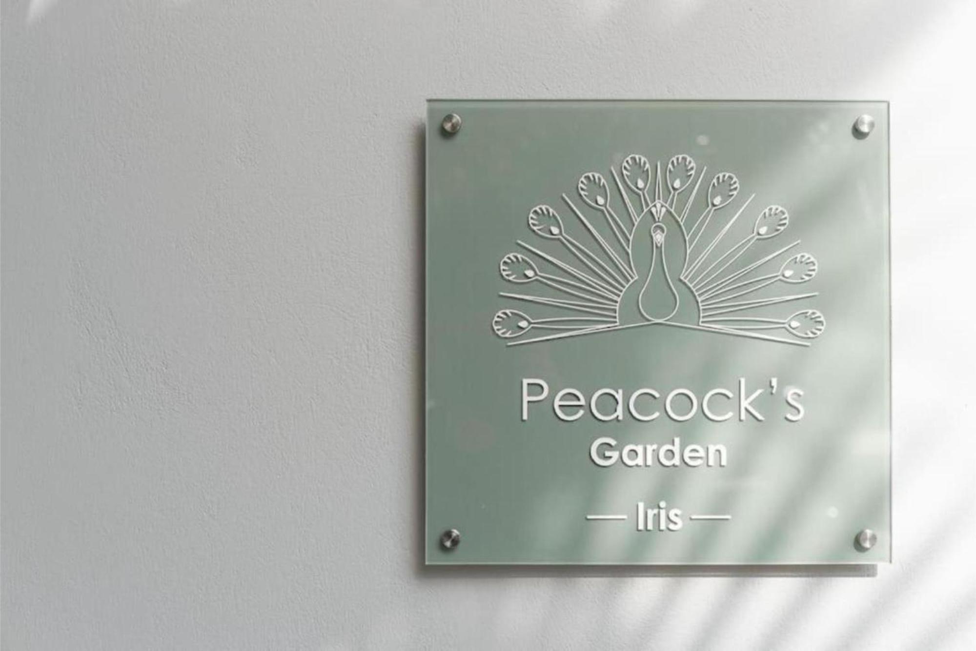 Peacock'S Terrace Apartment Pireu Exterior foto